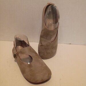MiniInTheBox Women's Sz 8US/38EU Tan Leather Mary Jane Flats
